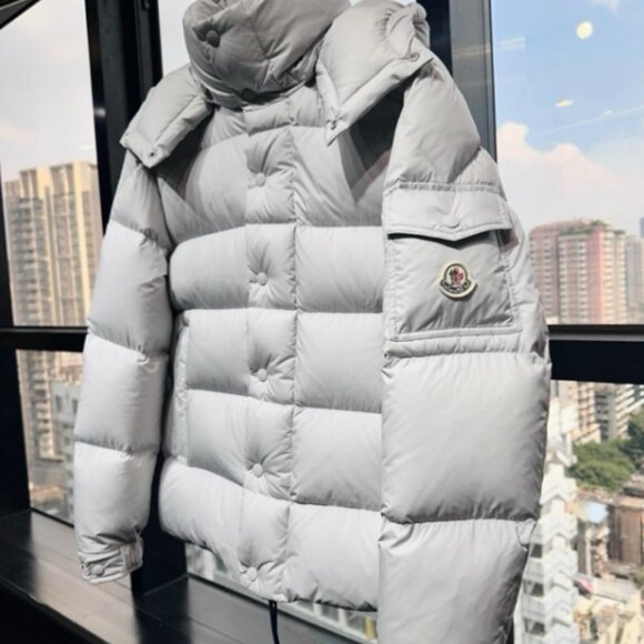 Moncler Maya 70 puffer jacket - Picture 3 of 8